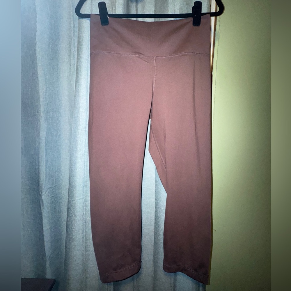 Free- Yogalicious lux Brown mauve capri leggings